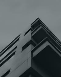 Conte&uacute;do - Nossa atua&ccedil;&atilde;o est&aacute; pautada na solu&ccedil;&atilde;o dos problemas apresentados a partir de um atendimento personalizado e do conhecimento especializado da equipe, assim como na experi&ecirc;ncia p&uacute;blica e privada que envolvem as v&aacute;rias &aacute;reas do Direito Administrativo.