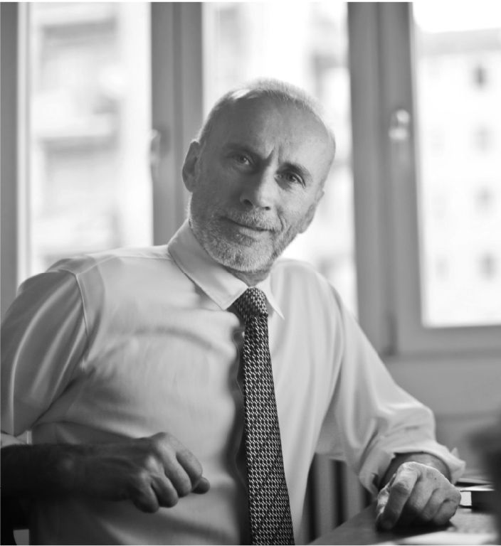 FRANCISCO DE OLIVEIRA LOIOLA - Nossa atua&ccedil;&atilde;o est&aacute; pautada na solu&ccedil;&atilde;o dos problemas apresentados a partir de um atendimento personalizado e do conhecimento especializado da equipe, assim como na experi&ecirc;ncia p&uacute;blica e privada que envolvem as v&aacute;rias &aacute;reas do Direito Administrativo.